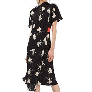 TOPSHOP Origami dress 👗